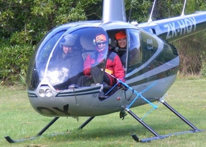 Tracking kiwi from a helicopter is possible and lots of fun!